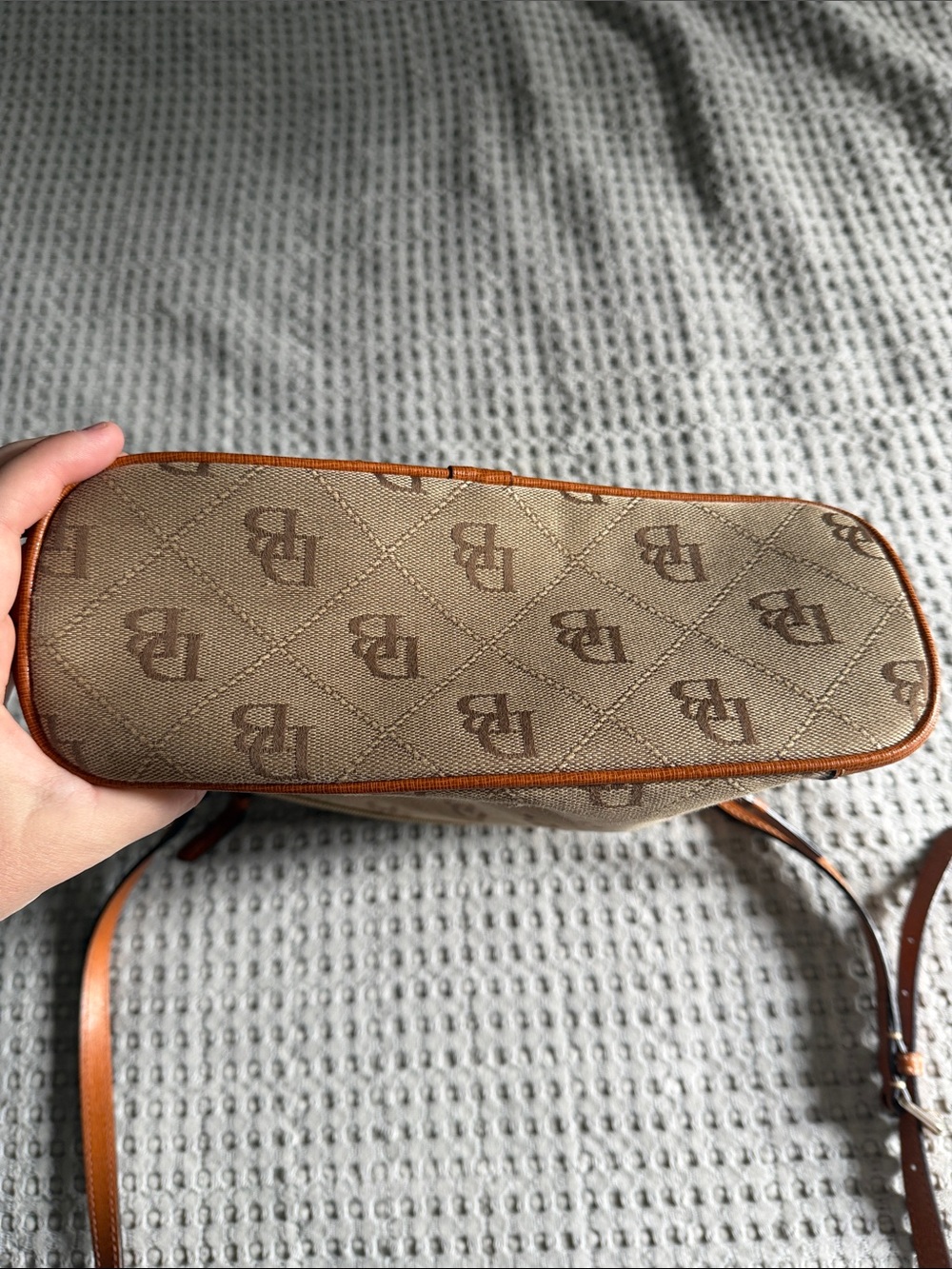 Dooney & Bourke Tan Signature Logo Crossbody with Brown Trim - Picture 5 of 5